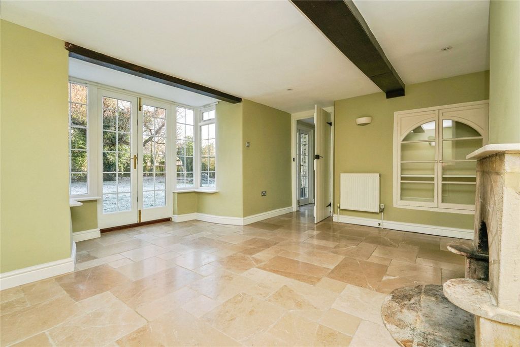 Property photo 3 of 19 Picture No. 04