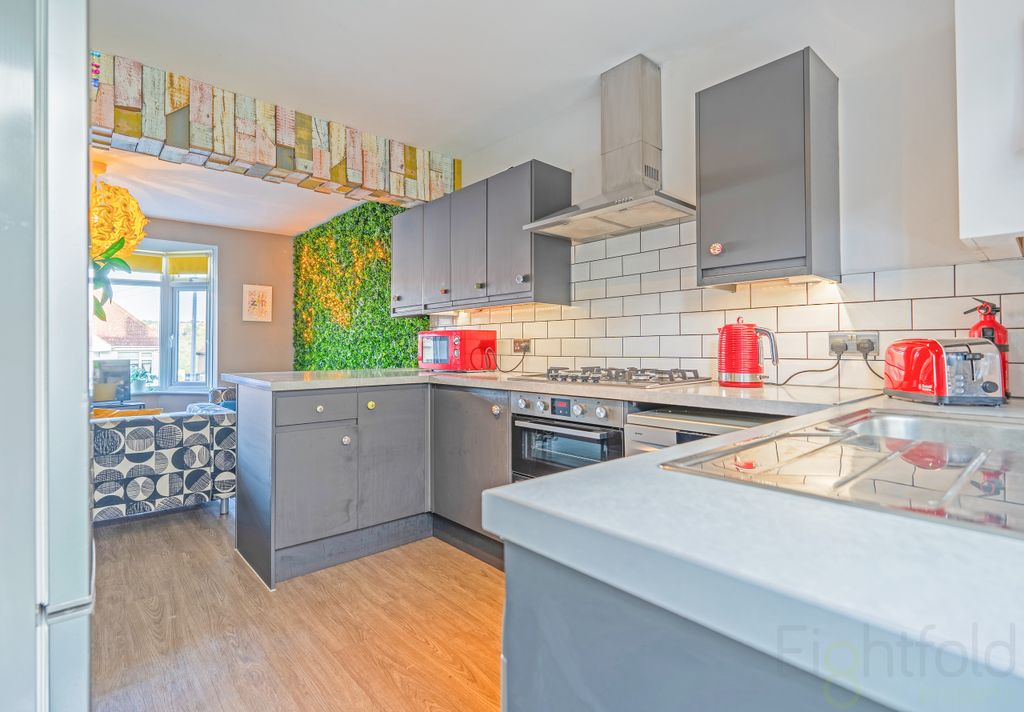 Property photo 1 of 35 Dsc01961-Hdr