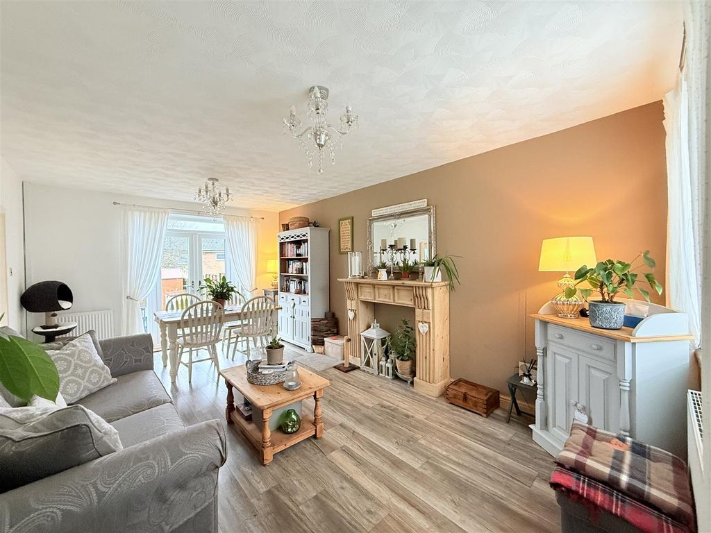 Property photo 2 of 15 Img_2817.Jpeg