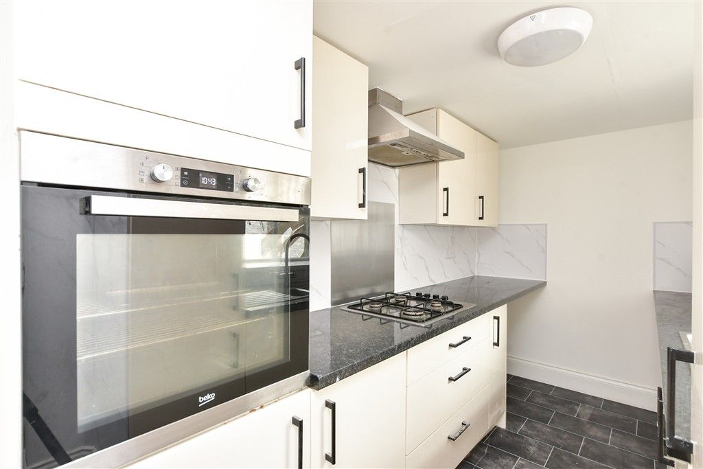 Property photo 2 of 17 Kitchen