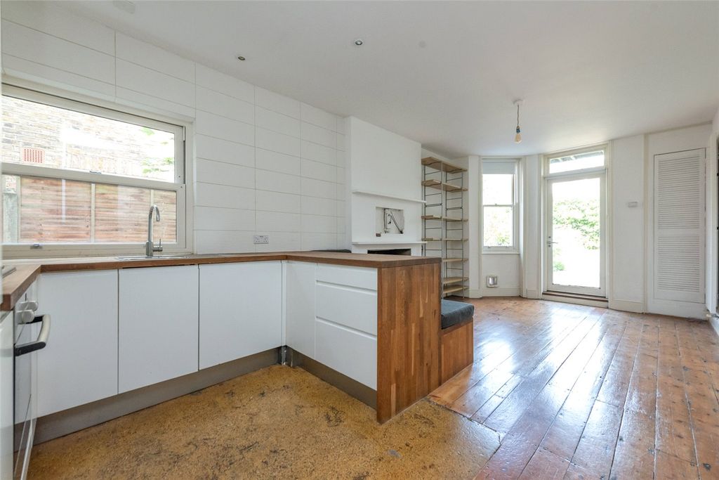 Property photo 1 of 15 Picture No. 21