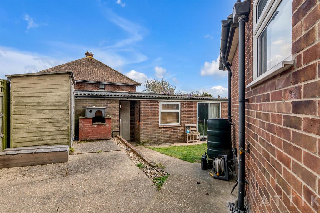 Additional image 23 of 3 bed semi-detached house for saleQueens Drive, Halesworth IP19