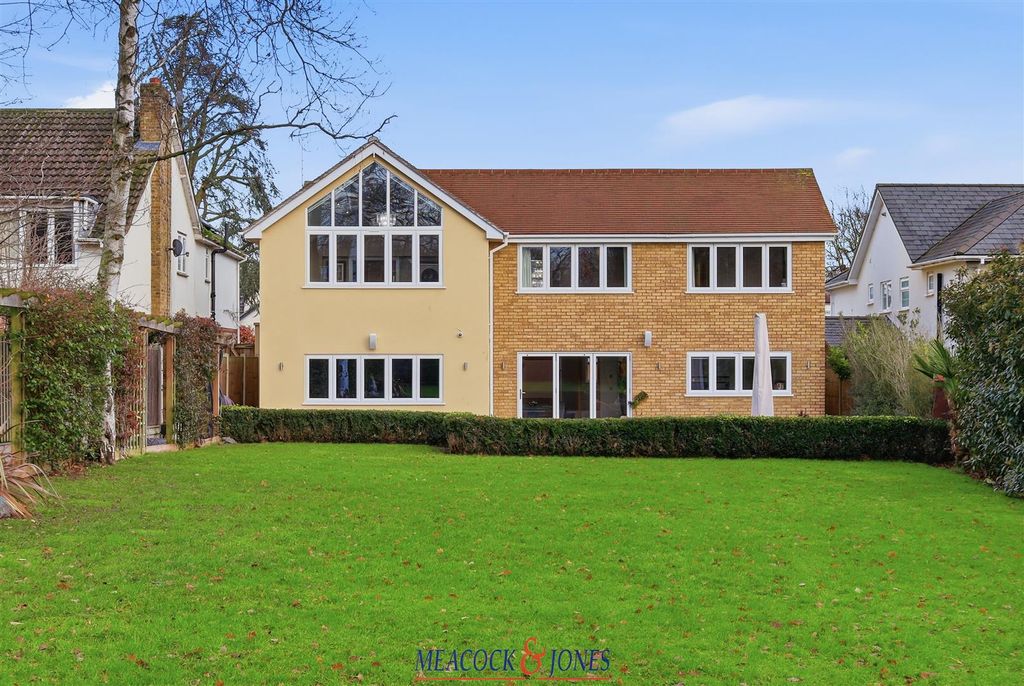 Property photo 2 of 36 Img_0396.Jpg