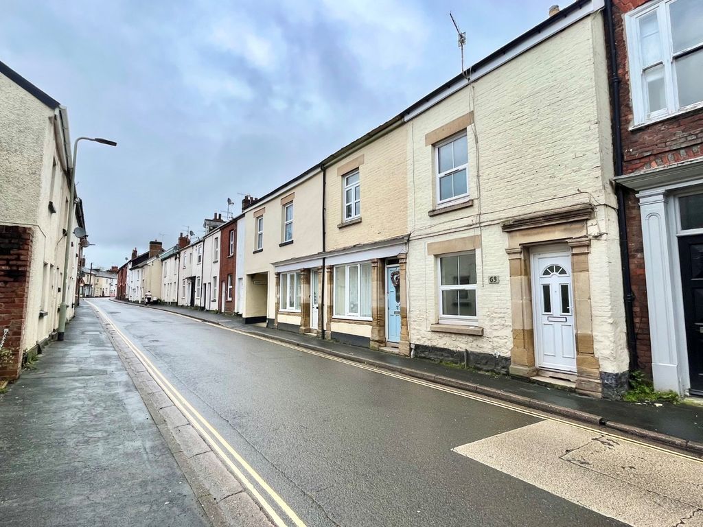 Property photo 1 of 13 Tiverton, Seddons