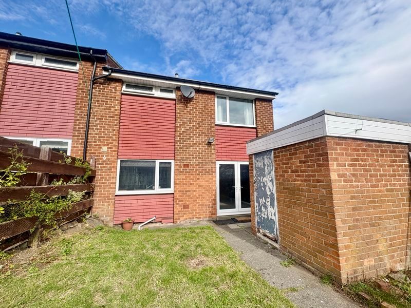 Property photo 1 of 10 External