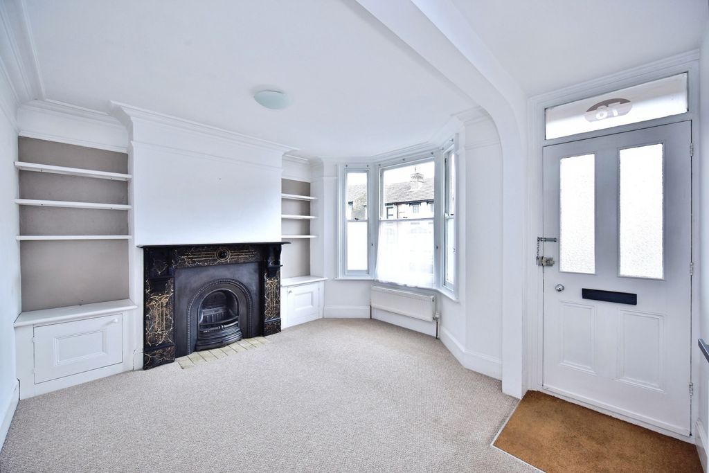 Property photo 2 of 13 Pbox-Img.Jpg