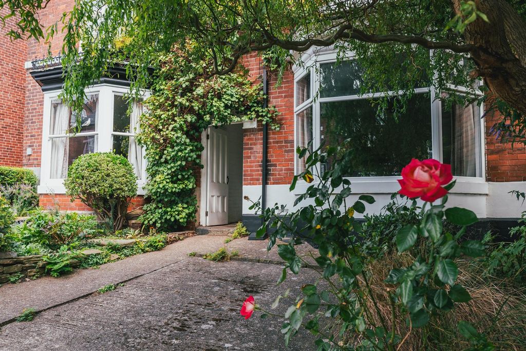 Property photo 1 of 21 Exterior And Gardens