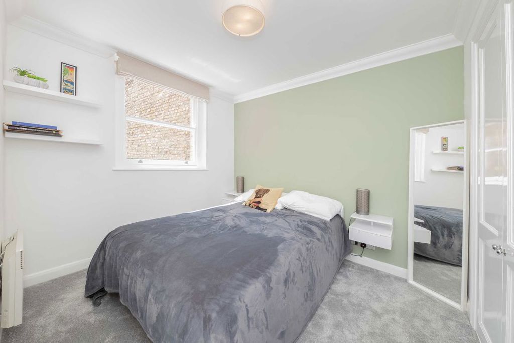 Property photo 3 of 5