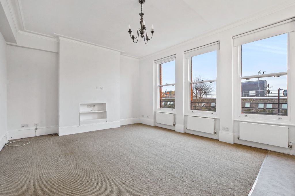 Property photo 3 of 8 1Ad66583-Ed8c-46d3-B6Ea-842Ec1661774Gcham - Flat 2 49 Muswell Road - Reception 2 -Original (1).Jpg