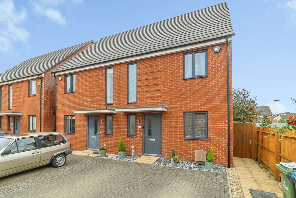 Property photo 1 of 19 Pbox-Img.Jpg