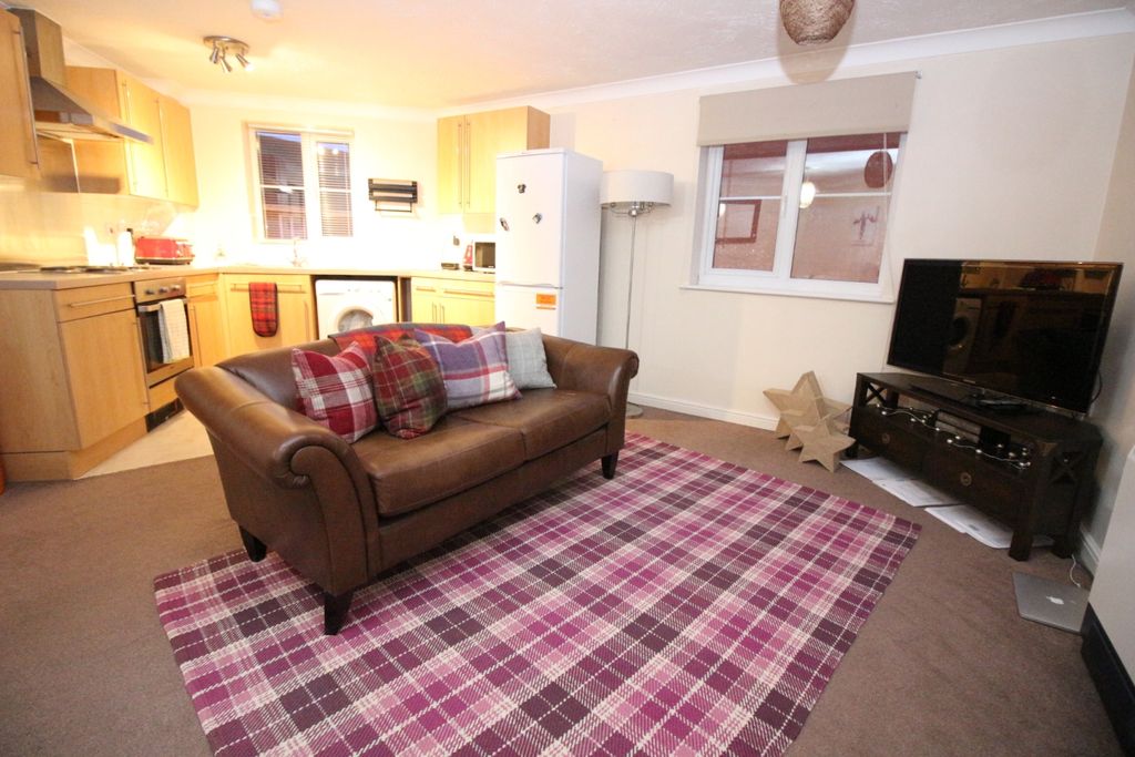 Property photo 1 of 6