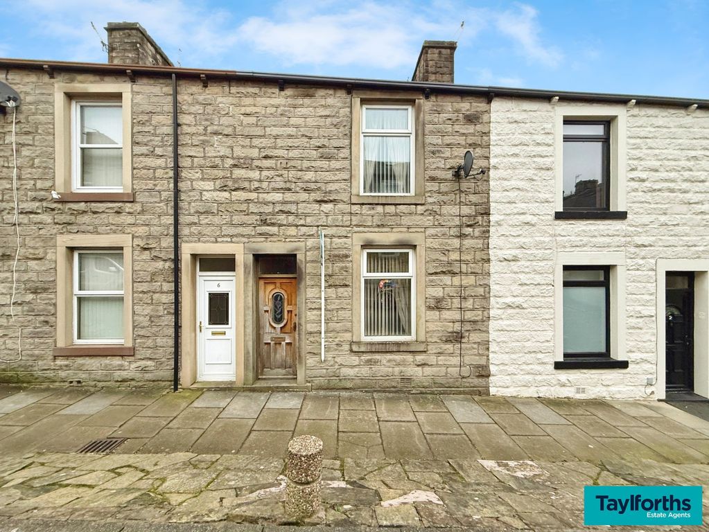 Property photo 3 of 10