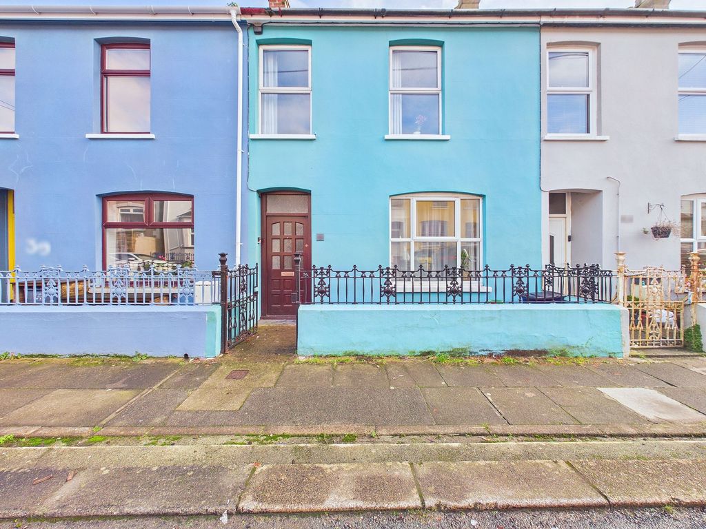 Property photo 1 of 19