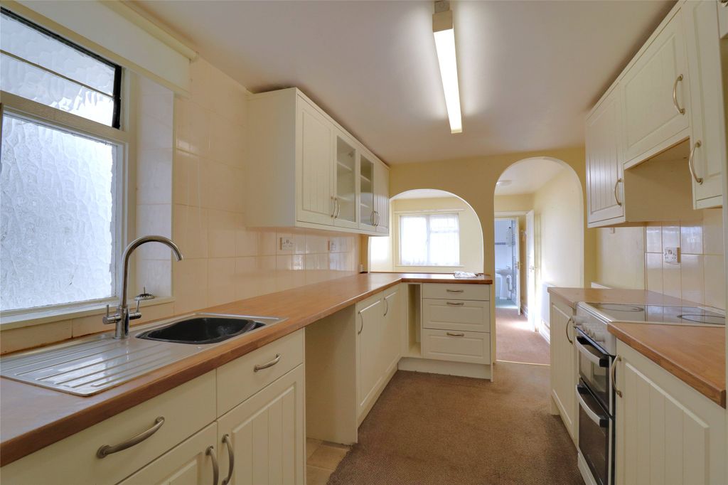 Property photo 2 of 11 Picture No. 16