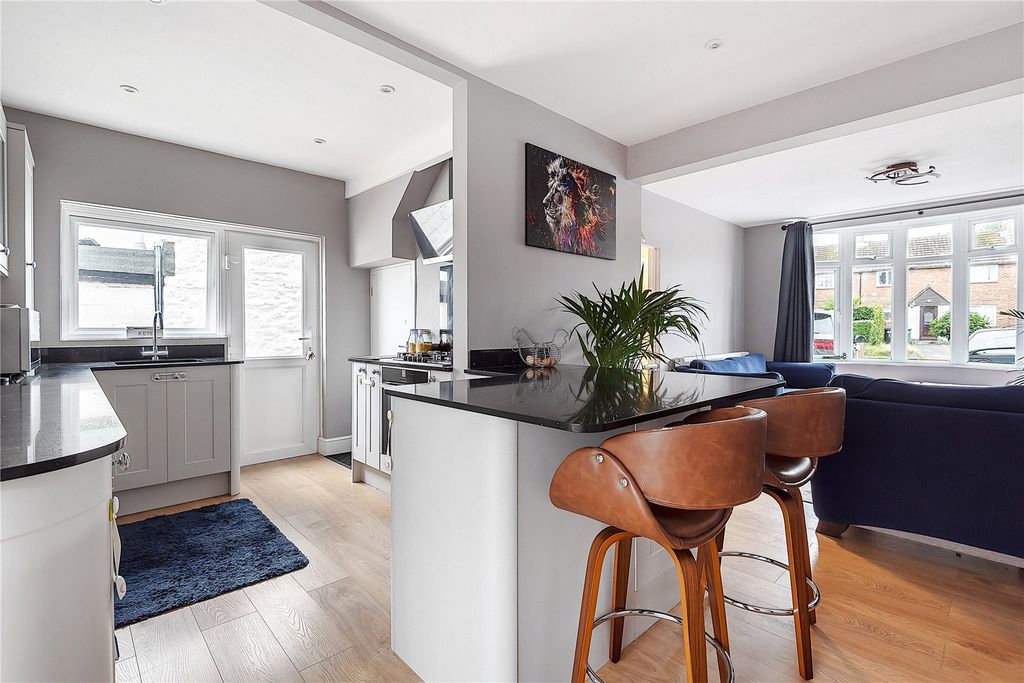 Property photo 2 of 10 Ymdxfbwgn21022005