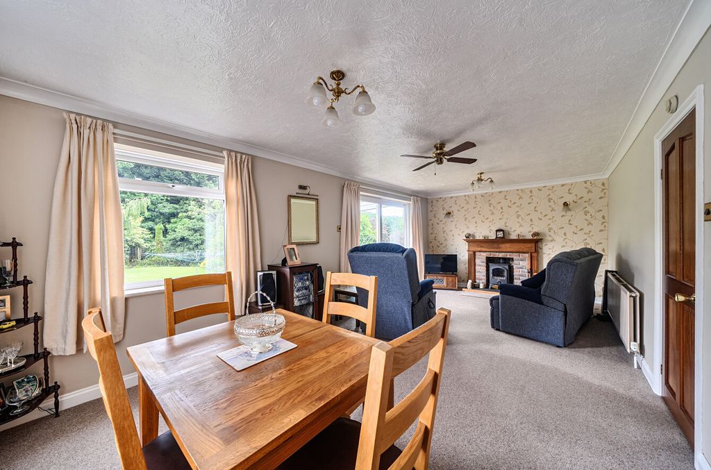 Property photo 3 of 33 1470821-9-6A1F1A5...