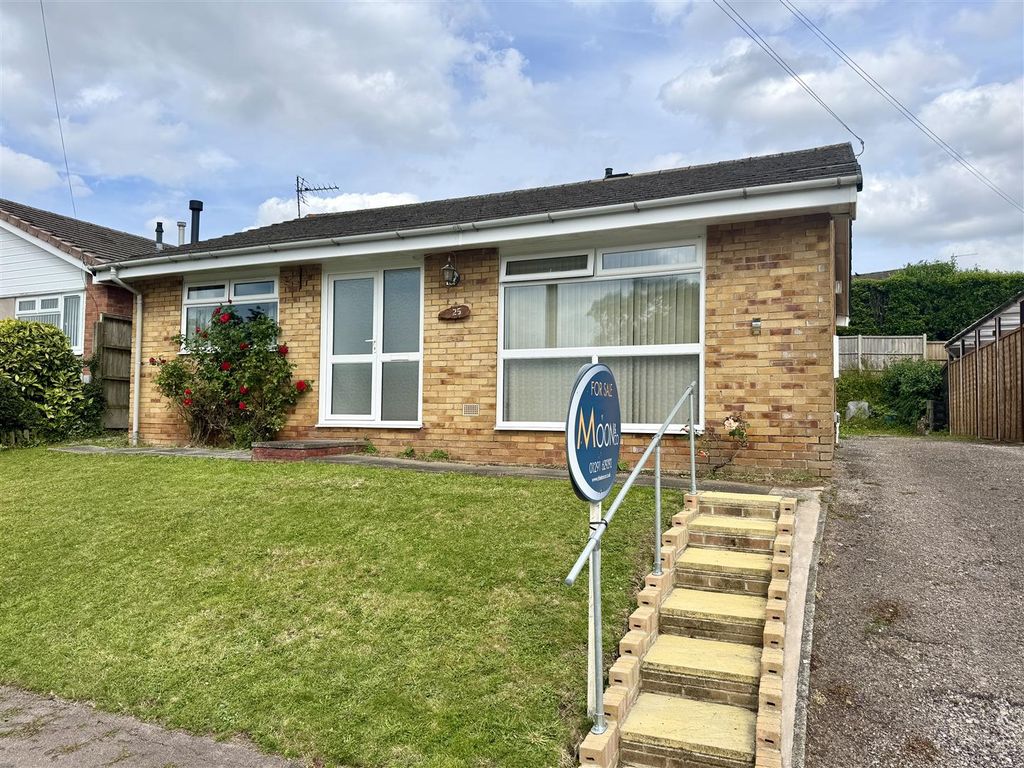 Property photo 1 of 15 Wyebank Road