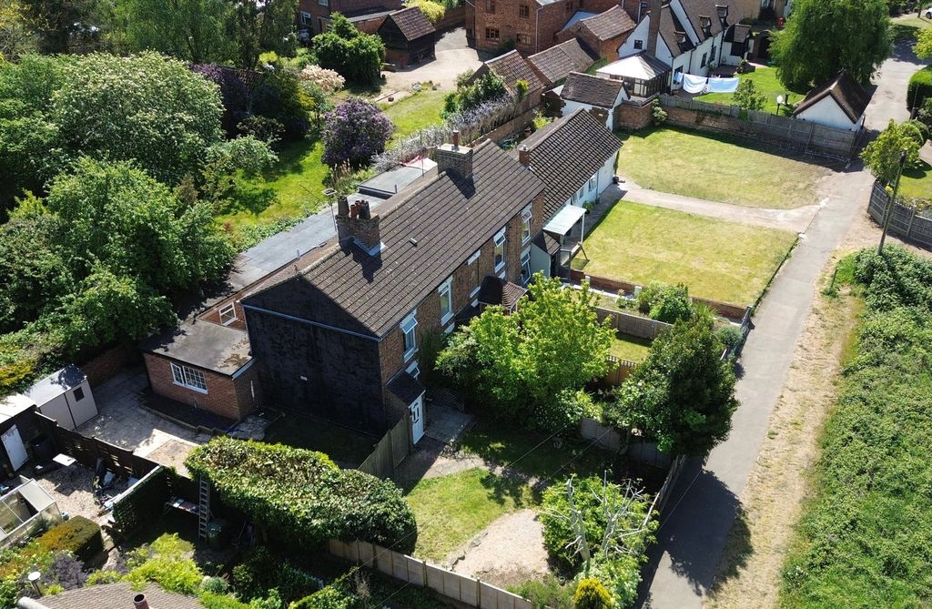 Property photo 1 of 36