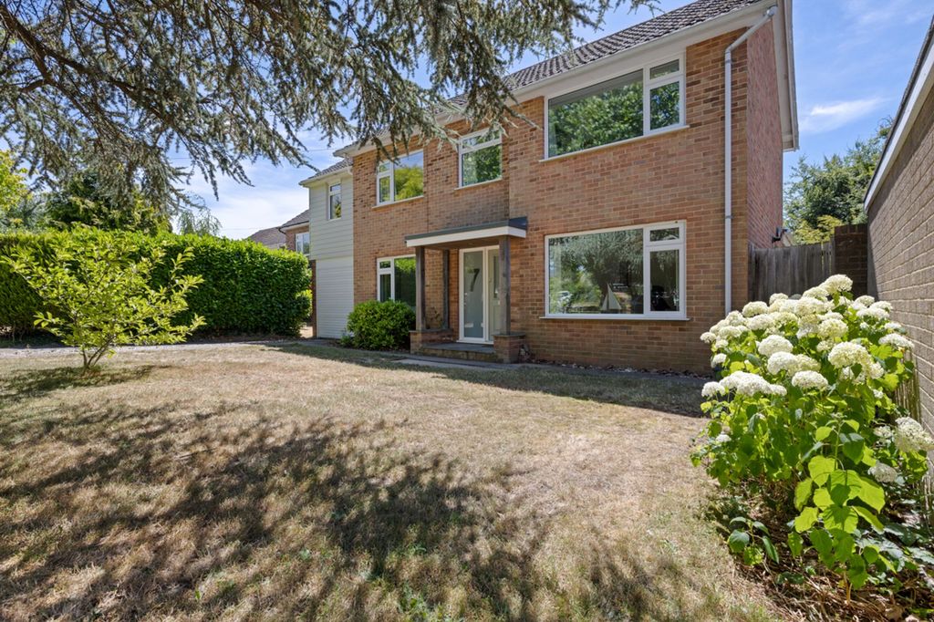 Property photo 1 of 21