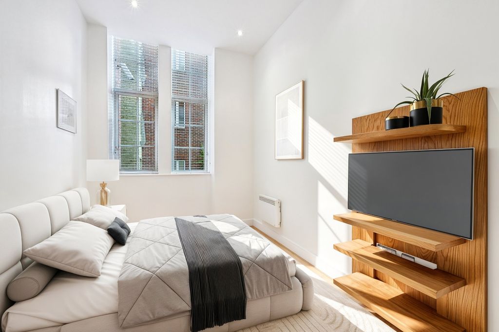 Property photo 2 of 9