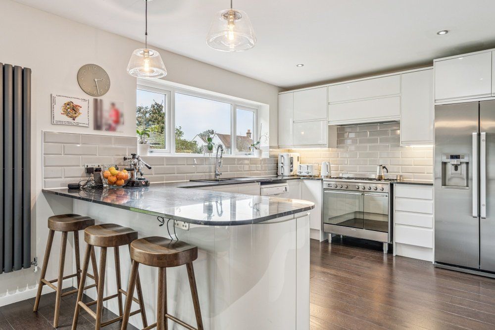 Property photo 2 of 29 Kitchen