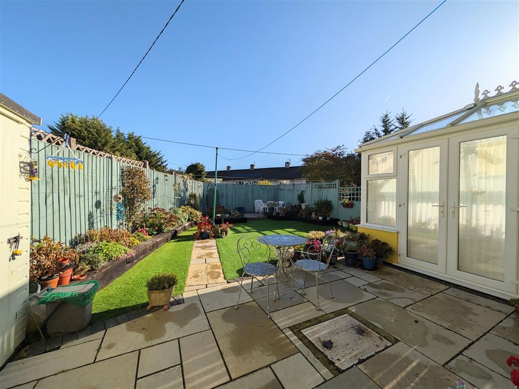 Property photo 3 of 19