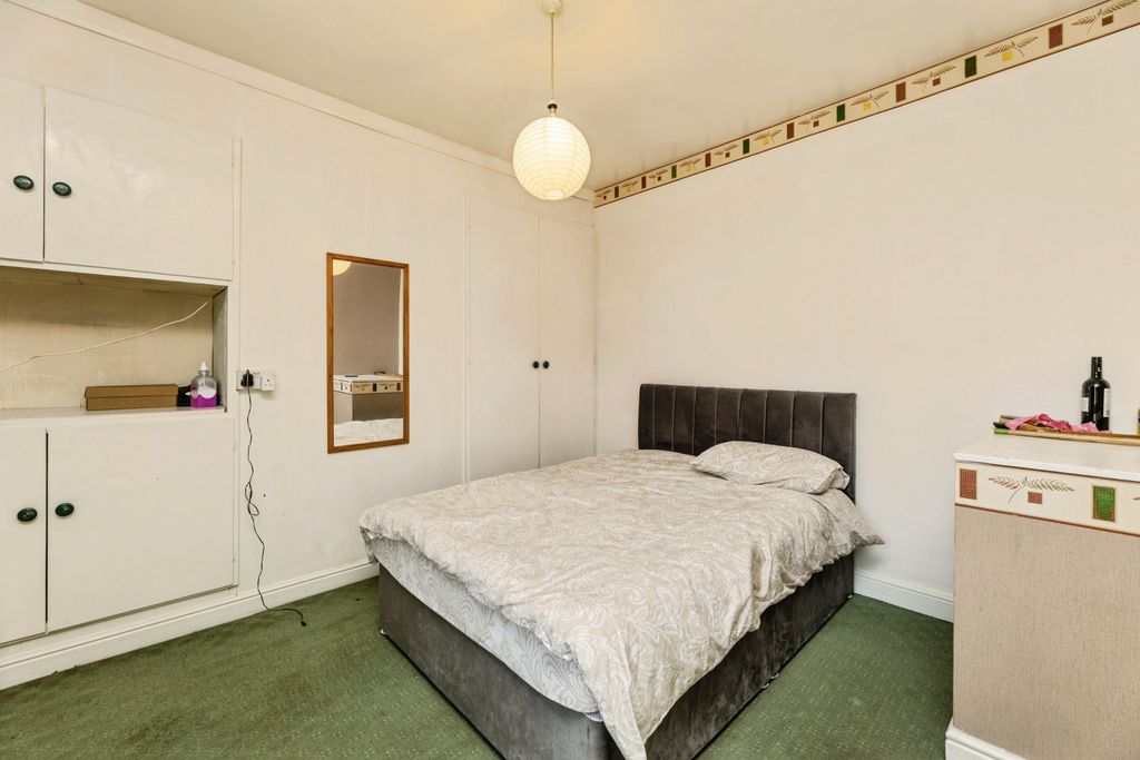 Additional image 7 of 3 bed terraced house for saleHopewell Terrace, Leeds LS25