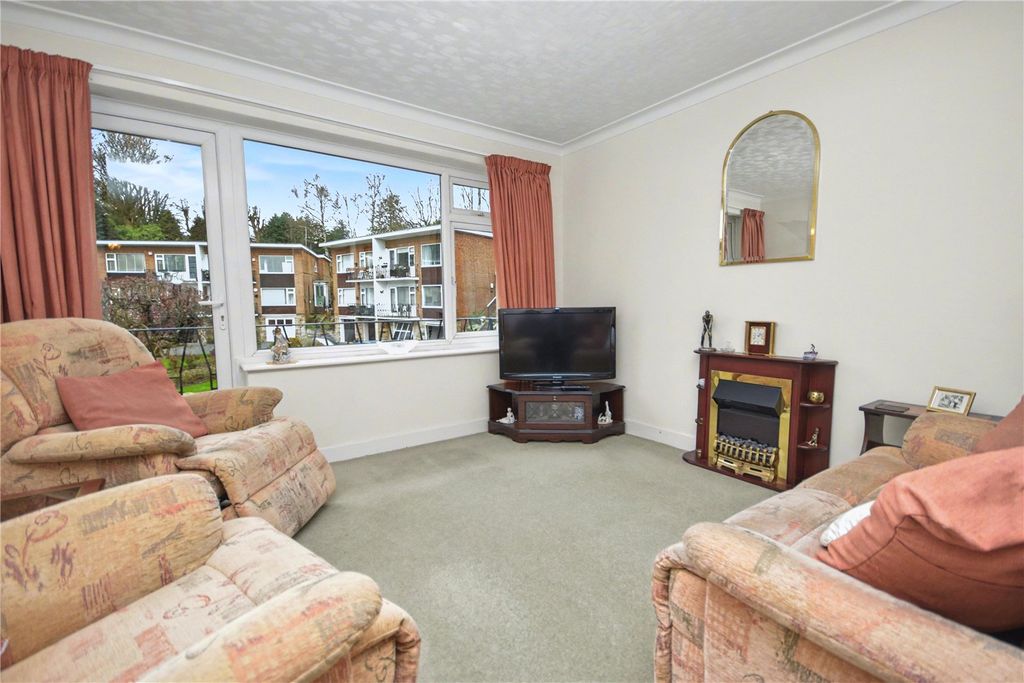 Property photo 3 of 10 Picture No. 06