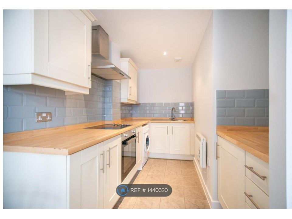 Property photo 2 of 5