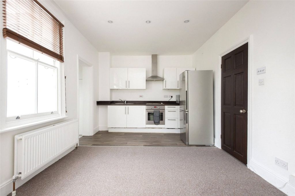 Property photo 3 of 10 Picture No. 08