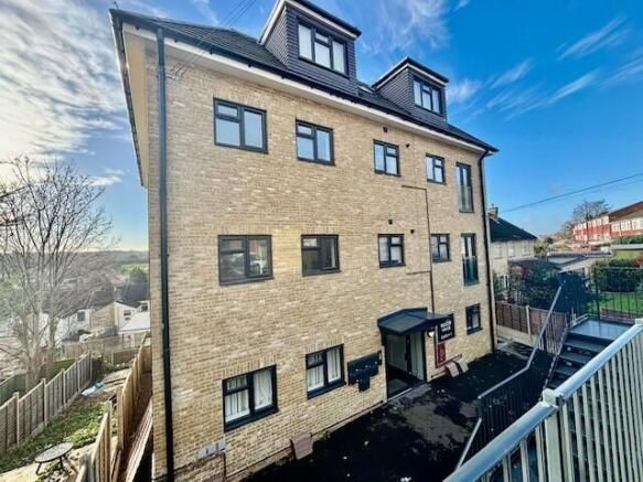 Property photo 1 of 7