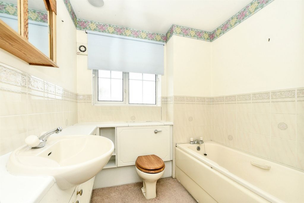 Additional image 14 of 4 bed detached house for salePetter Close, Wroughton, Swindon SN4