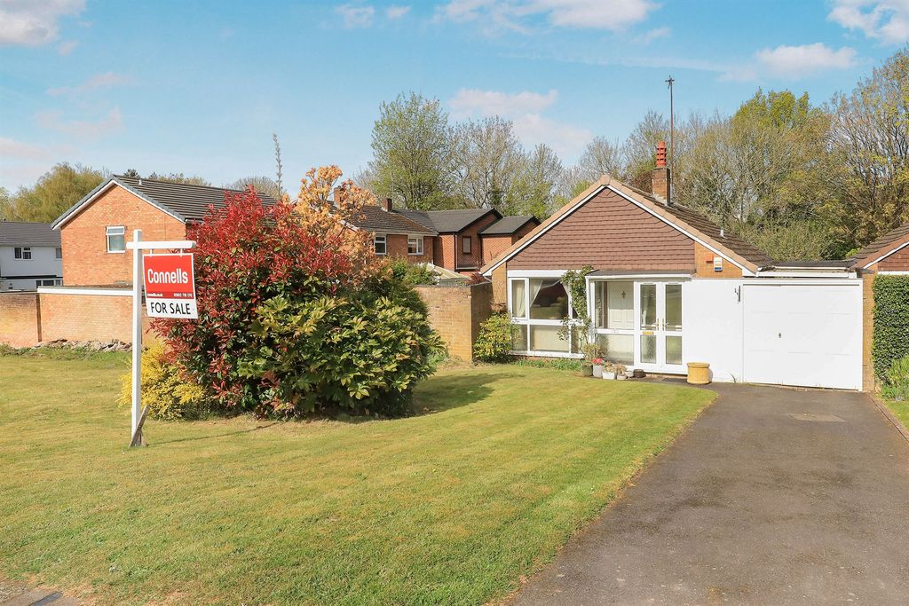 Property photo 1 of 14
