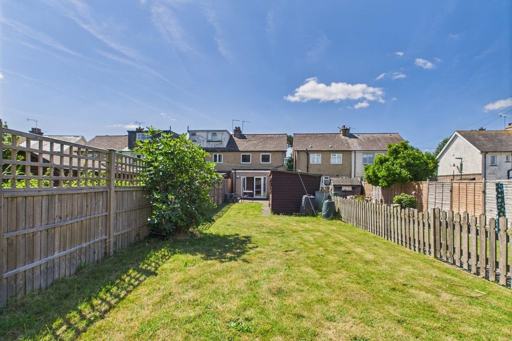 Property photo 3 of 14 Cam01894G0-Pr0193-Still021.Jpg