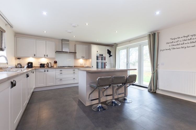 Property photo 1 of 9 241532