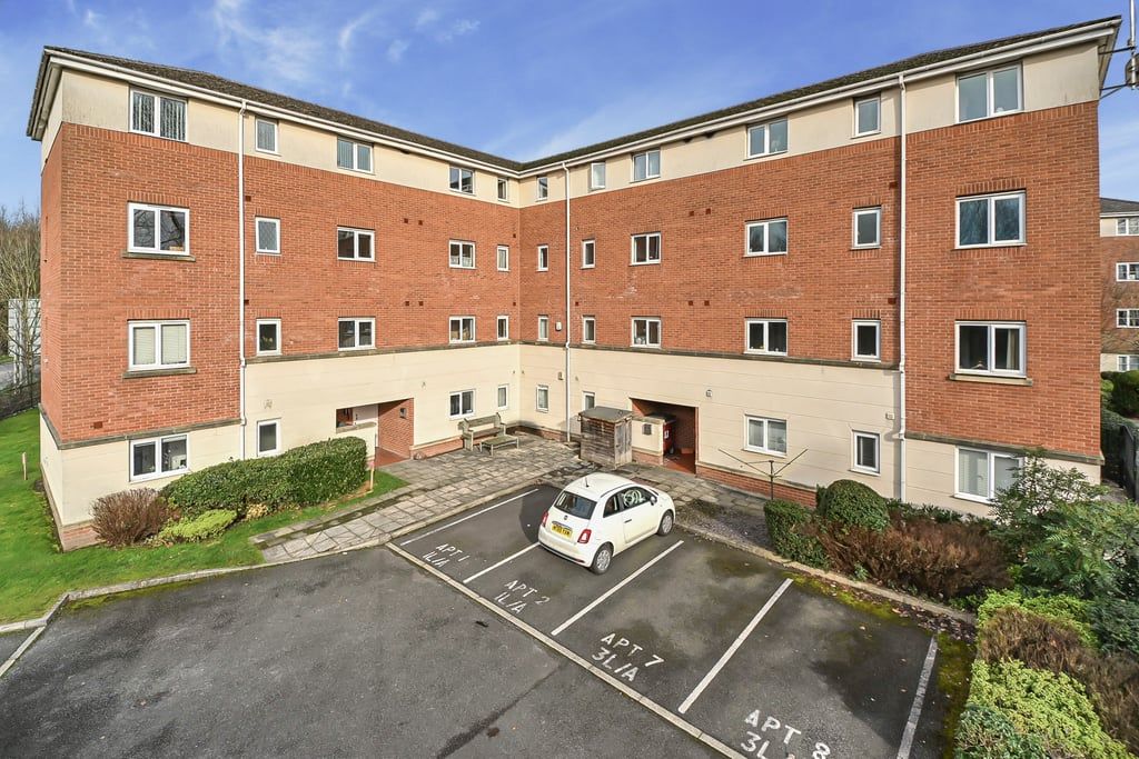 Property photo 3 of 19