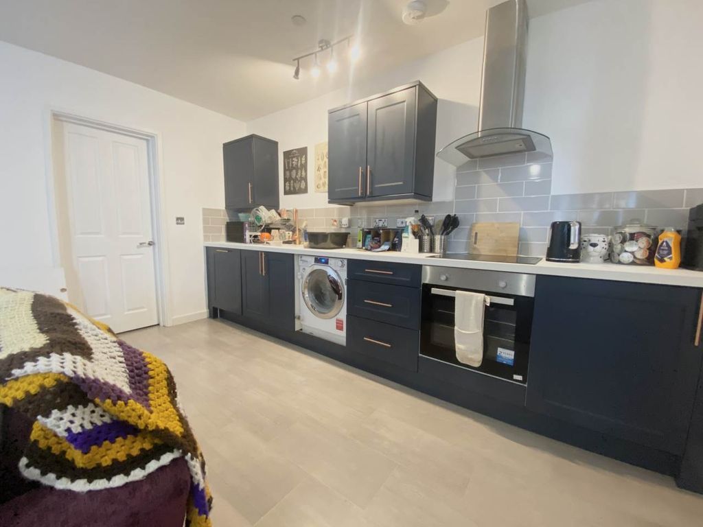 Property photo 3 of 7 Img_1173 (2)