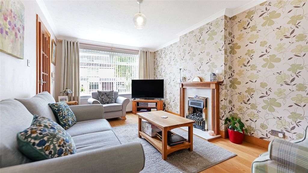 Property photo 2 of 19 Picture No. 04