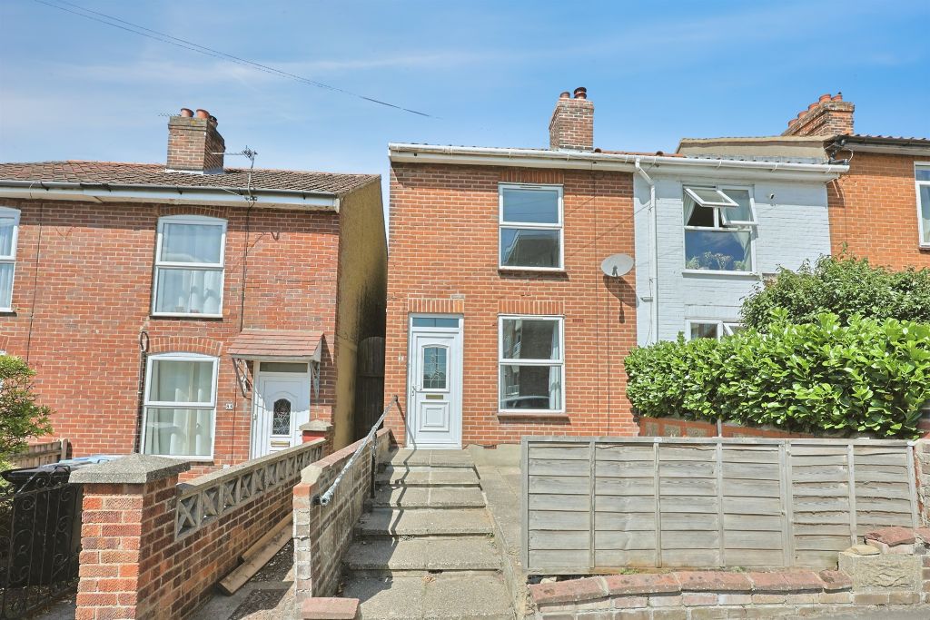 Property photo 1 of 13