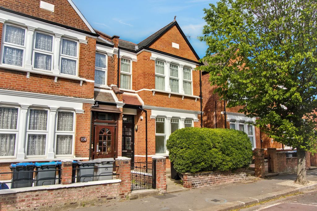Property photo 1 of 18 13 Olive Road, London Nw2 6Ty