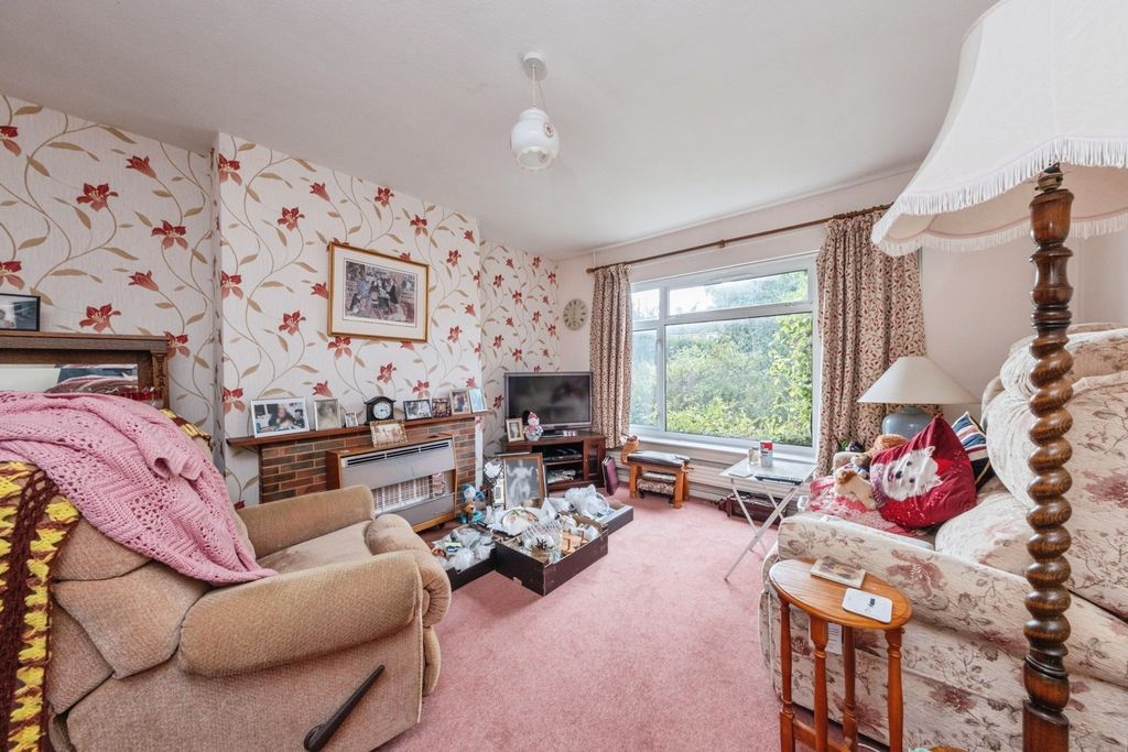 Property photo 2 of 14 Pbox-Img.Jpg