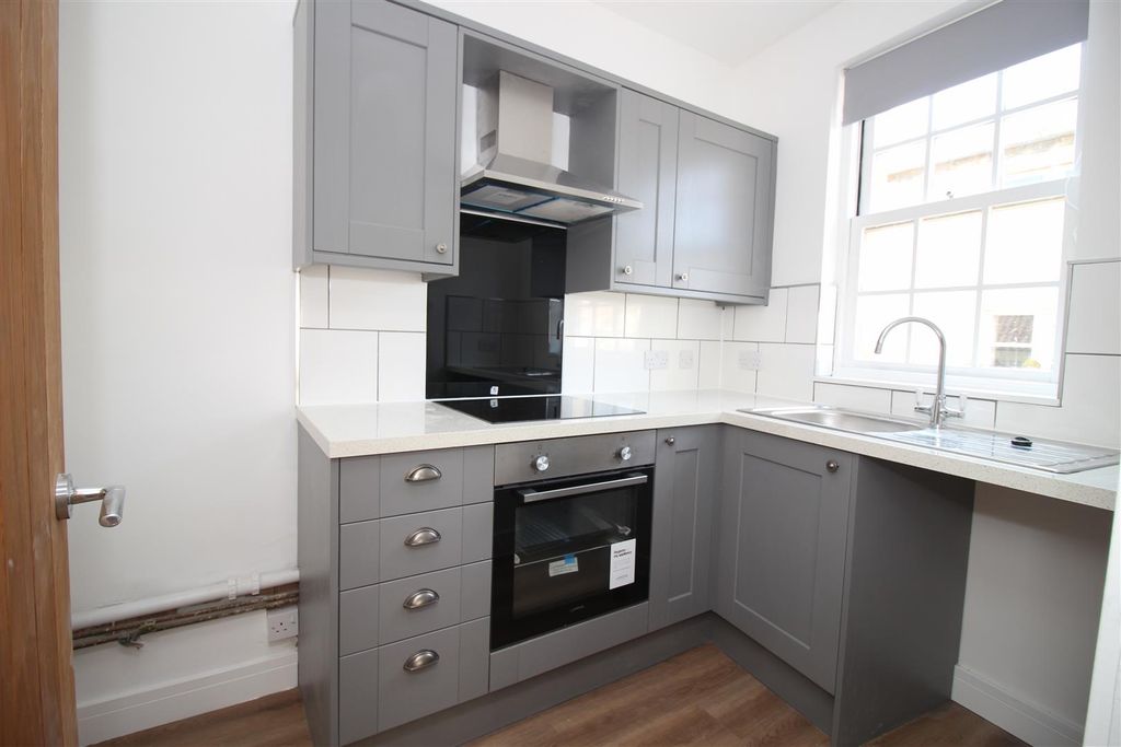 Property photo 3 of 10 Img_9814.Jpg