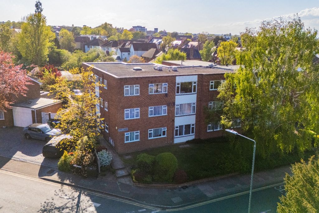 Property photo 2 of 10 5087912