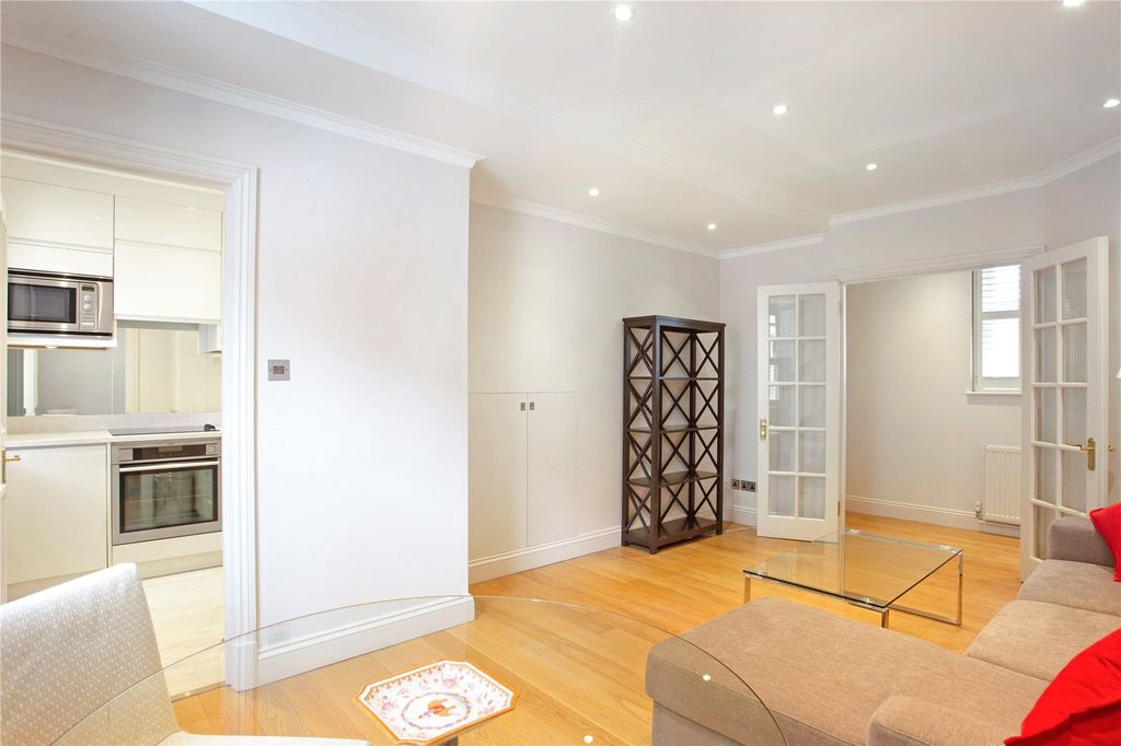 Property photo 3 of 9 Reception Room