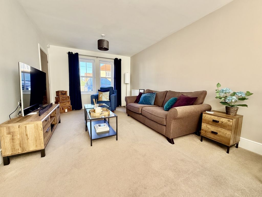 Property photo 3 of 24 Img_6079