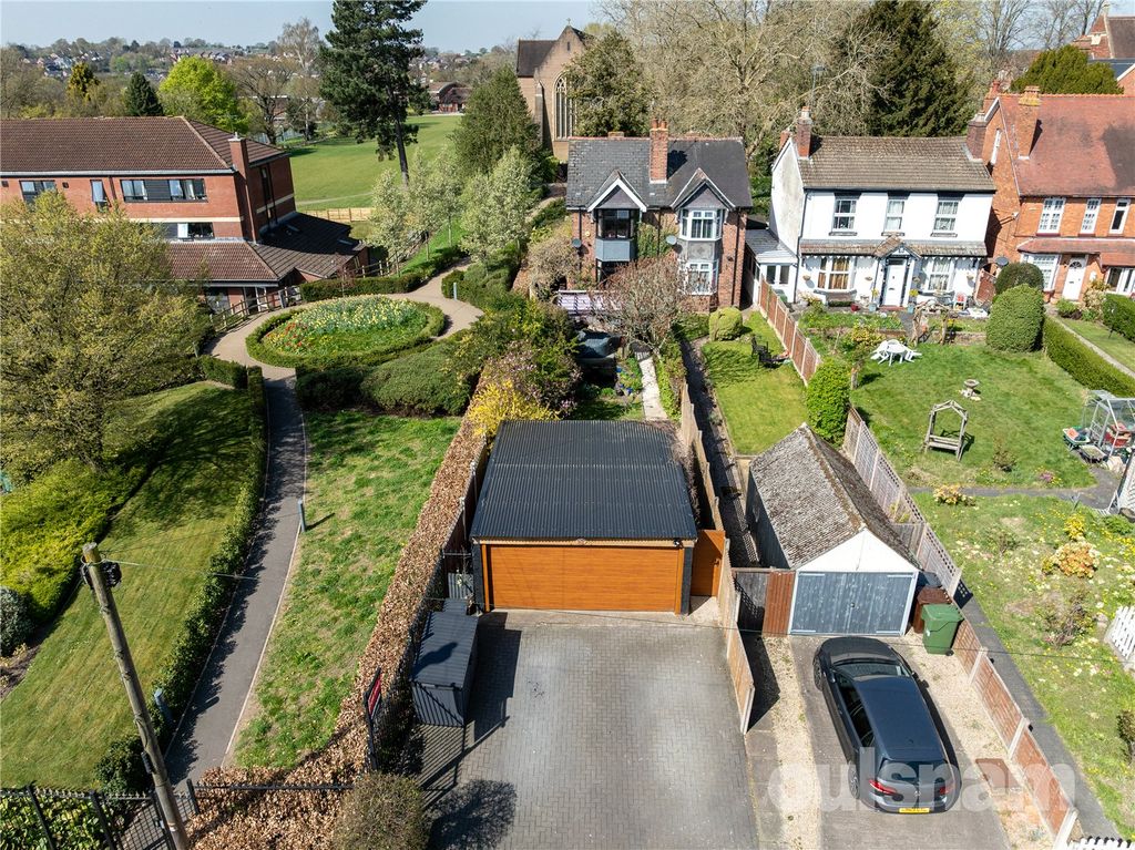 Property photo 1 of 32 Picture No. 35