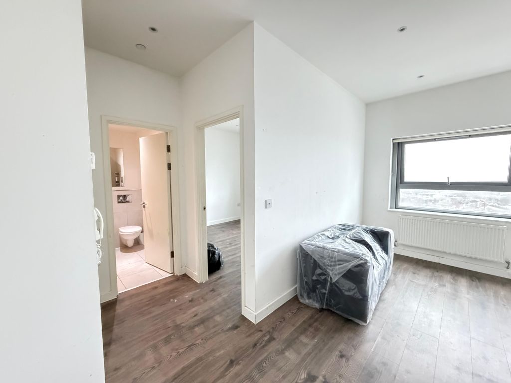 Property photo 3 of 8 Living Room