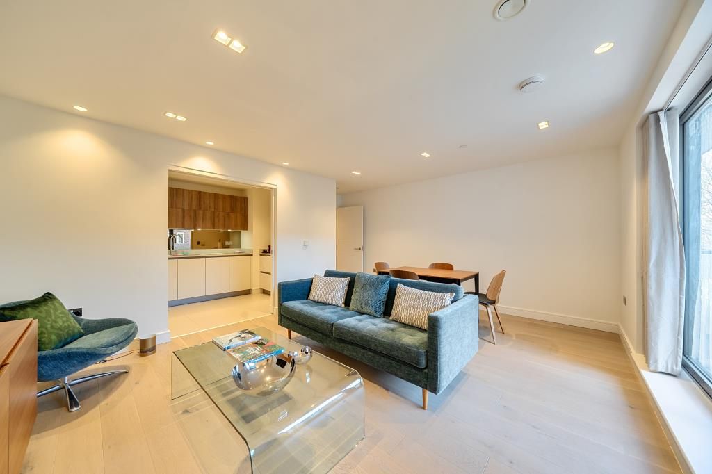 Property photo 3 of 21 Reception Room