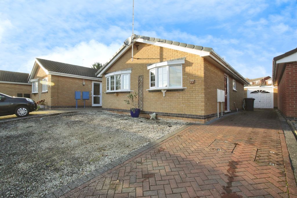 Property photo 2 of 17