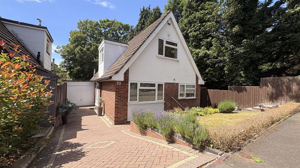 Property photo 1 of 25 Approach